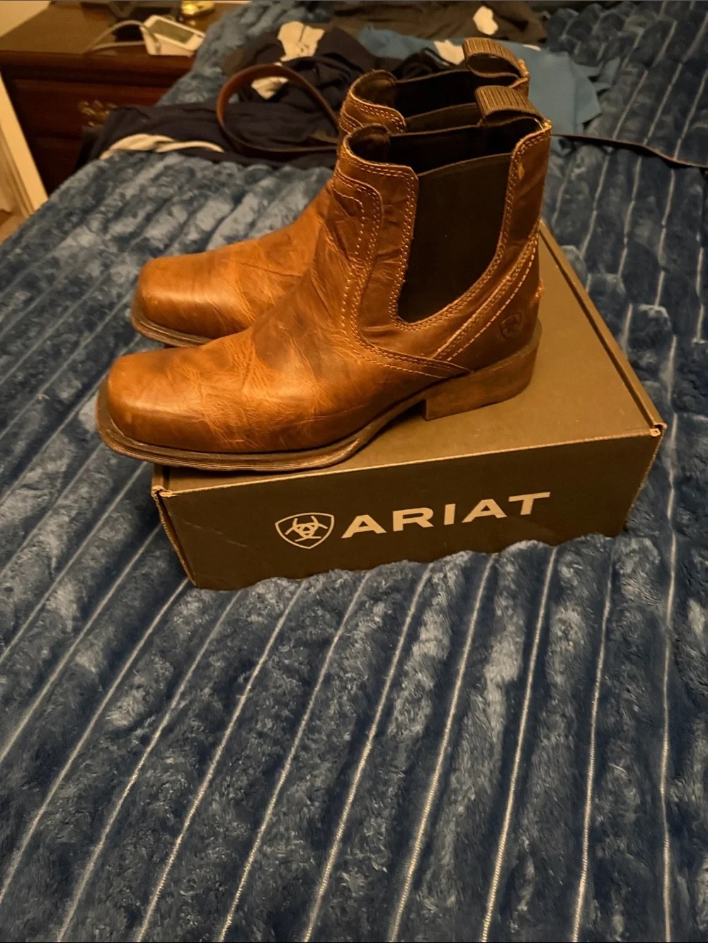 Ariat Men’s Brown Chukka Chelsea Boots 10ee wide